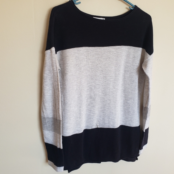 VINCE. Iceberg Colorblock Light Knit Sweater XS - Picture 3 of 10